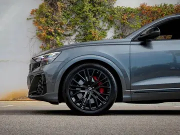 Q8 55 TFSI e quattro