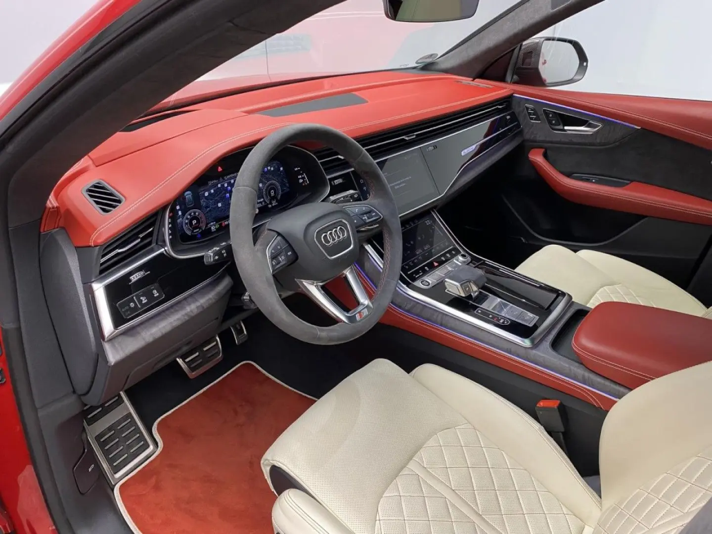 Q8 55 TFSI quattro S-Line Audi Exclusive Klima