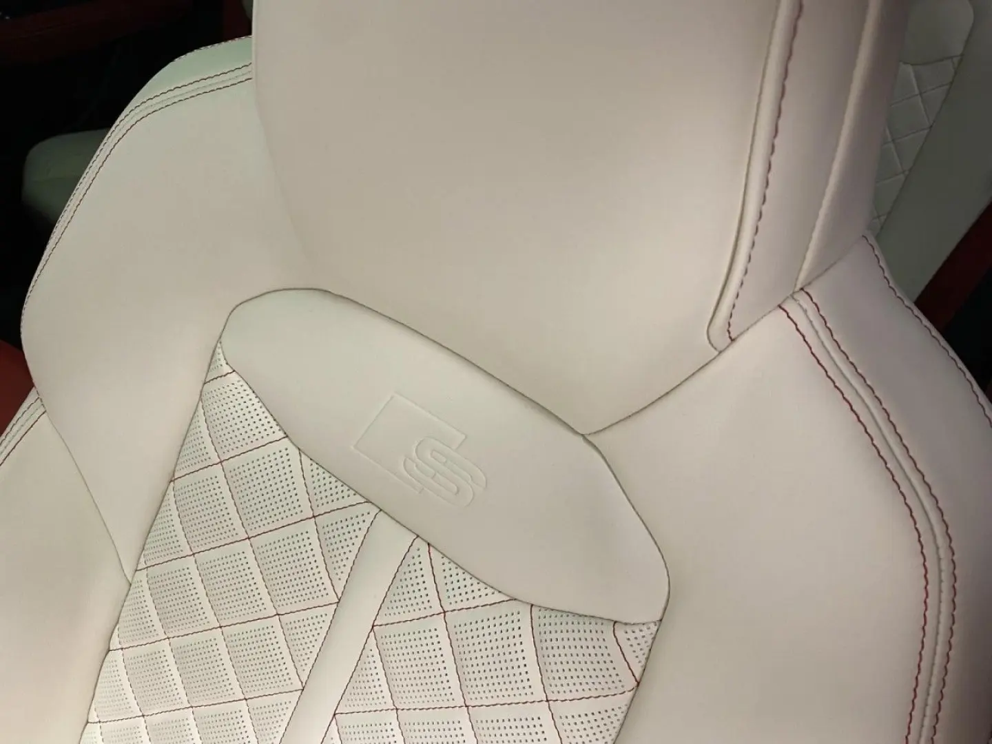 Q8 55 TFSI quattro S-Line Audi Exclusive Klima