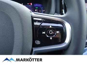 XC60 T8 AWD Recharge Plus Dark SHZ/LHZ/PANO/360