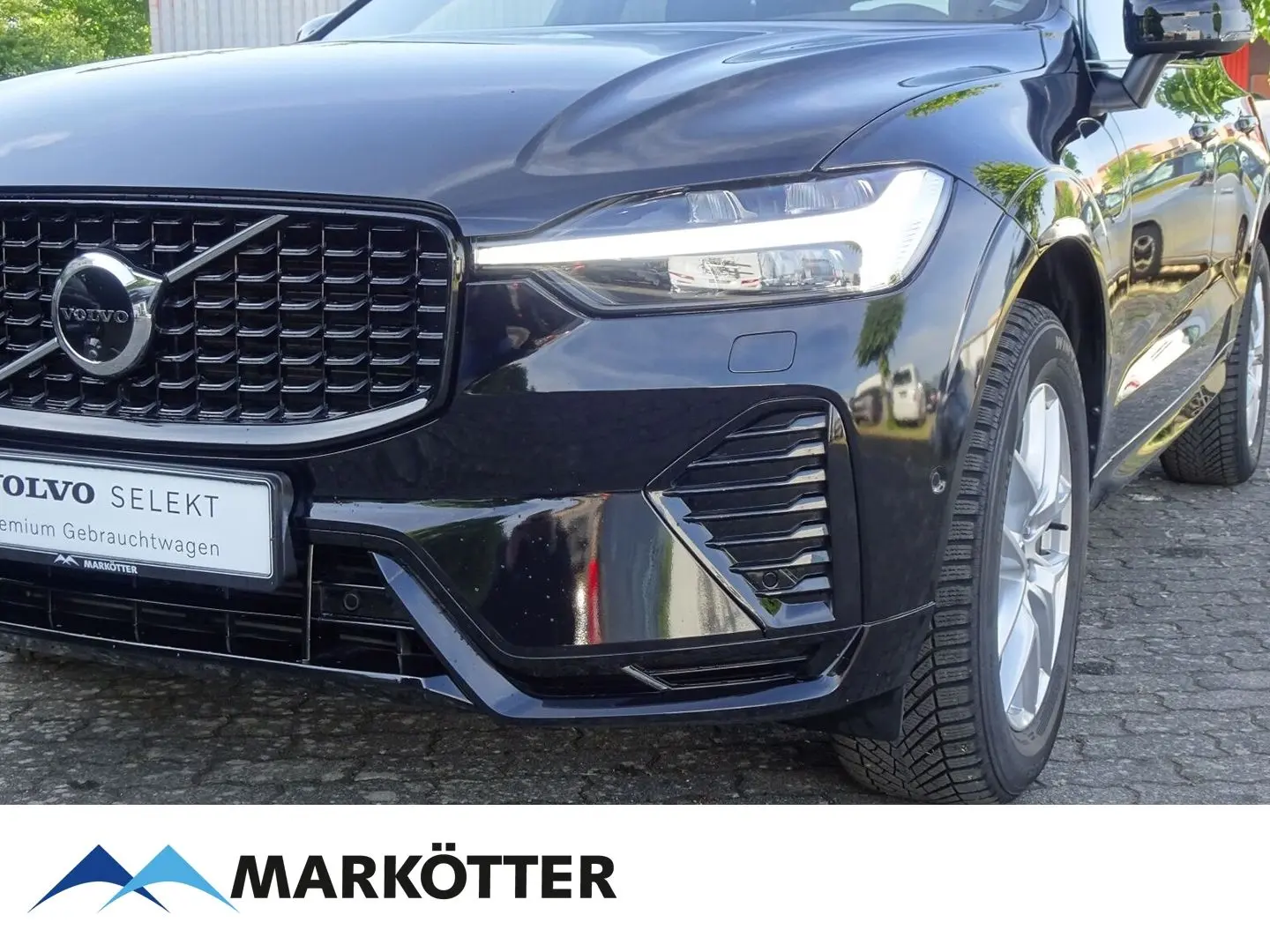 XC60 T8 AWD Recharge Plus Dark SHZ/LHZ/PANO/360