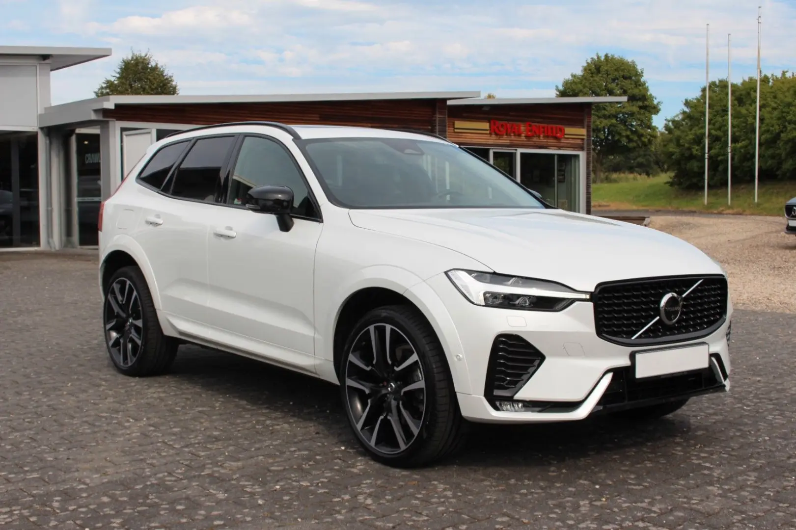 XC60 B5 Benzin Ultra Dark