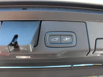 XC60 B5 Benzin Ultra Dark