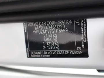XC60 B5 Benzin Ultra Dark