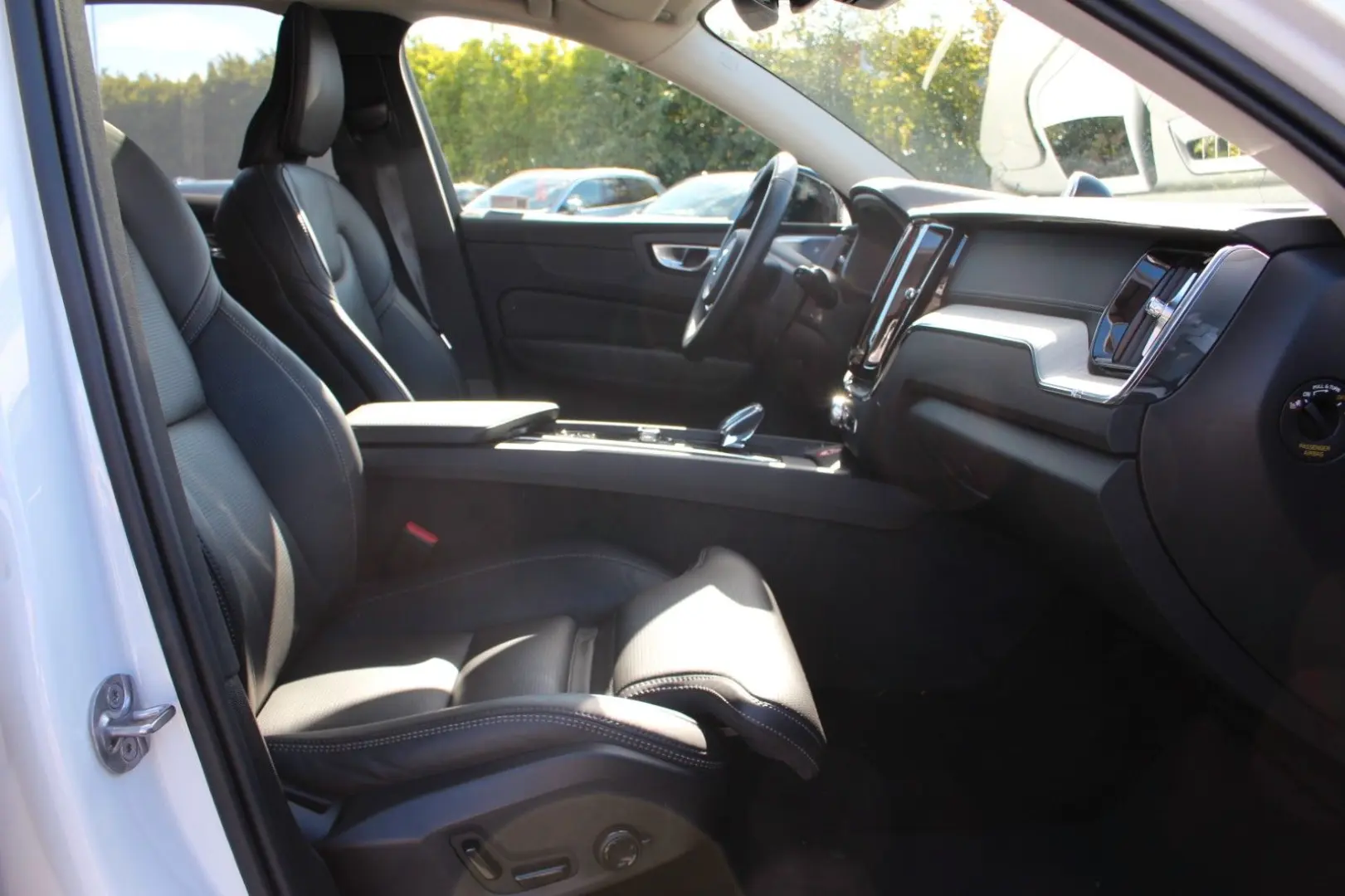 XC60 B5 Benzin Ultra Dark
