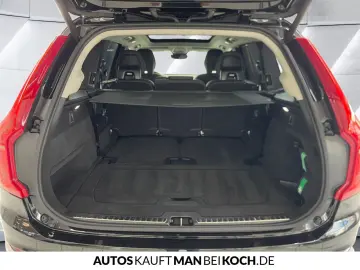 XC90 T8 AWD Plug-In Plus BLIS PANO HUD H/K