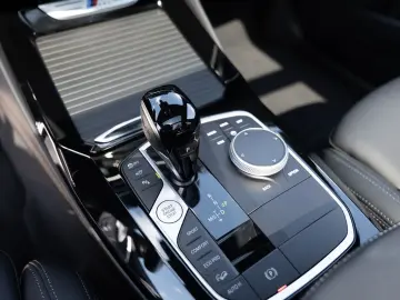 X3 40i xDrive LASER PANO STANDHZ HUD AHK NAVI