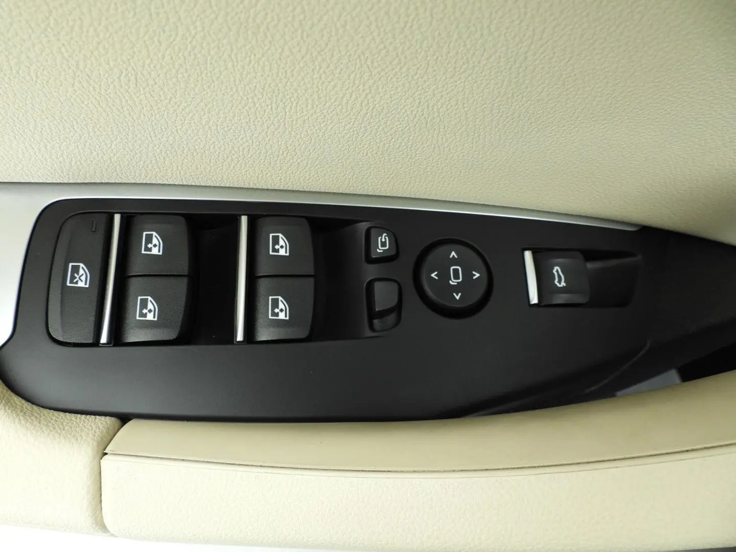 X3 xDrive30e | LED | navi | Schiebedach | Sports