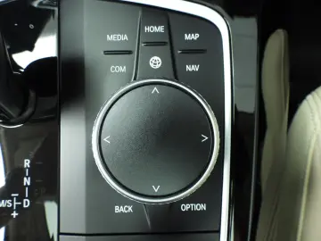 X3 xDrive30e | LED | navi | Schiebedach | Sports