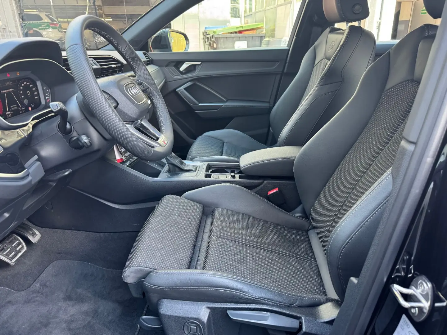 Q3 Sportback 2xS line 35 TDI S tronic-Panorma