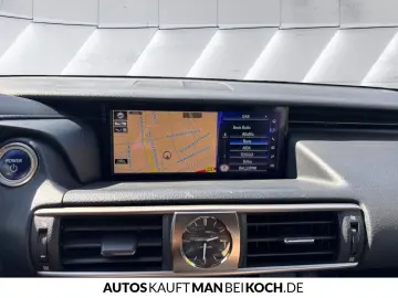 IS 300h Style Edition NAVI SMART KEY LED SHZ MFL