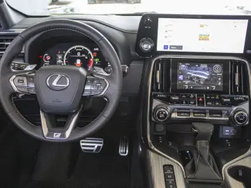 LX 600 F SPORT