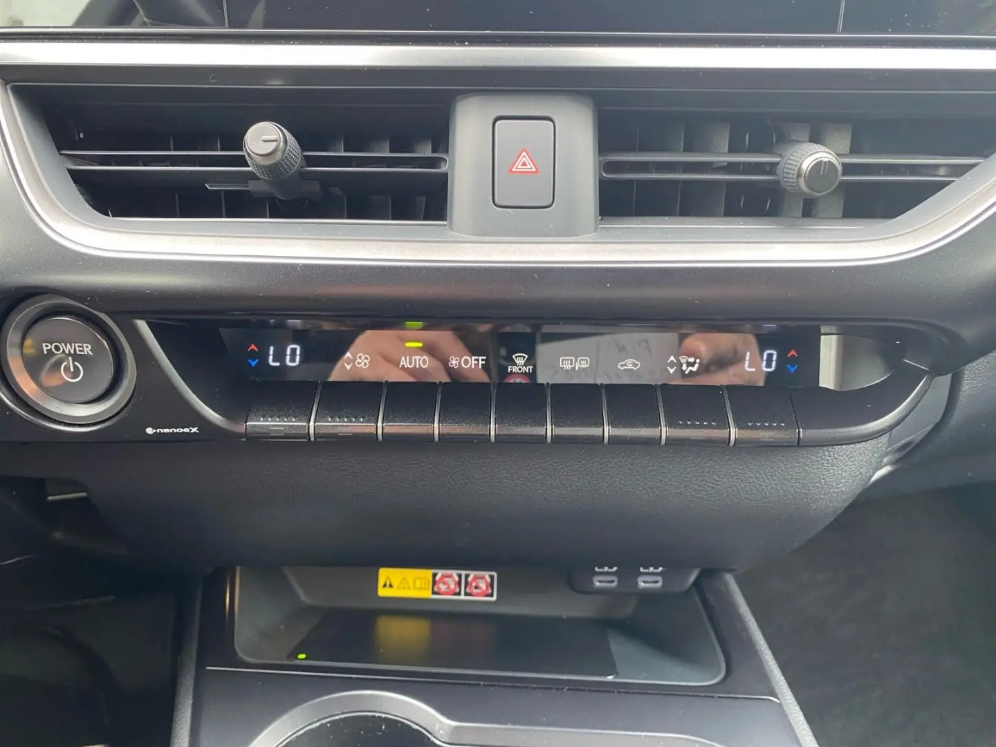 UX 250h Style Edition *Bi-LED*ACC*CAM*SHZ*CarPla