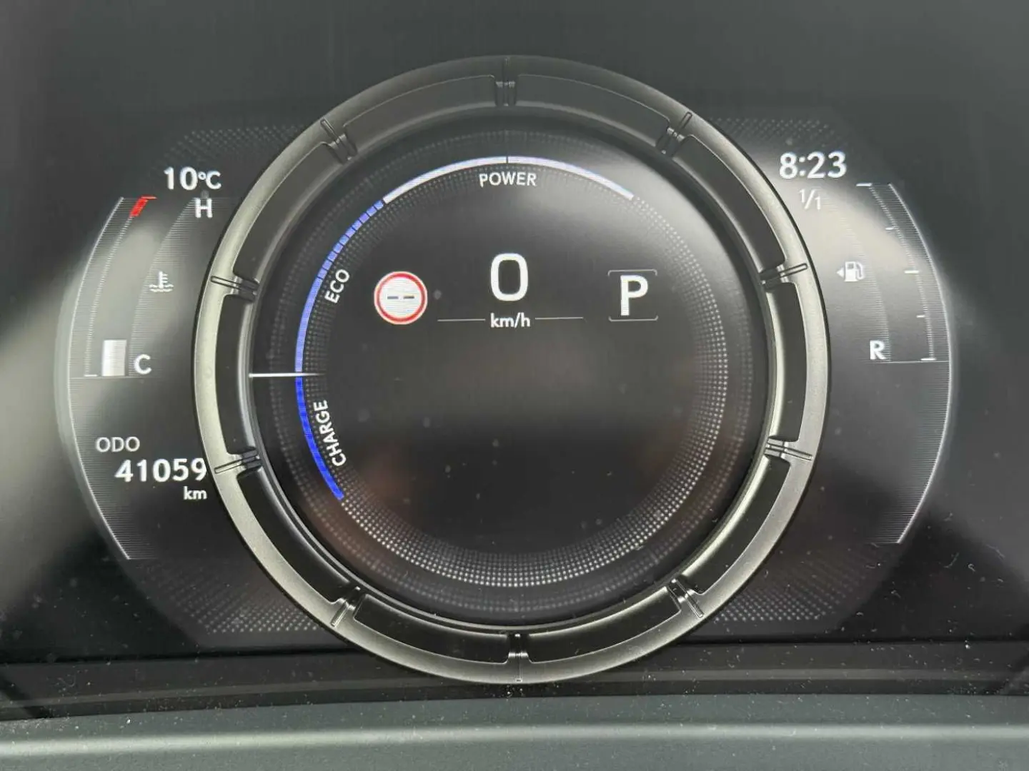 UX250h F SPORT