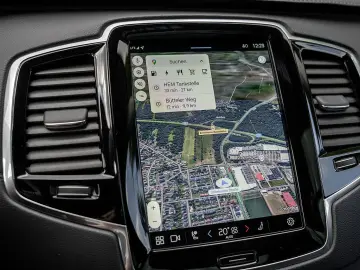 XC90 Recharge T8 AWD Ultimate Dark