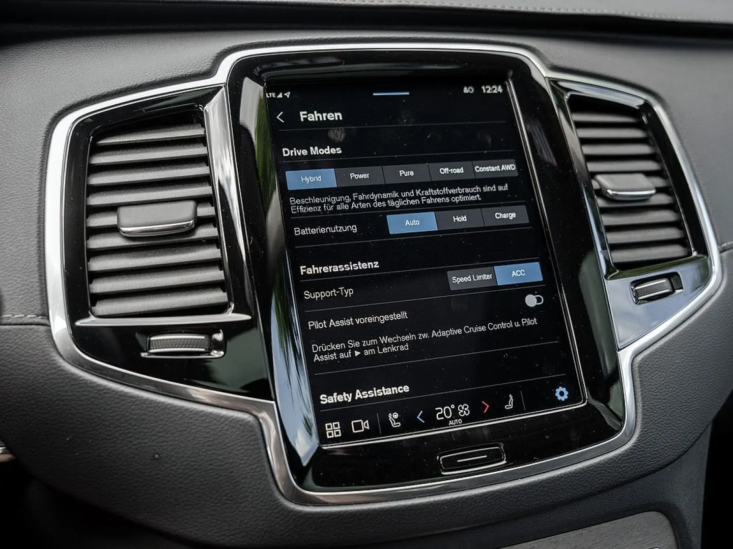 XC90 Recharge T8 AWD Ultimate Dark