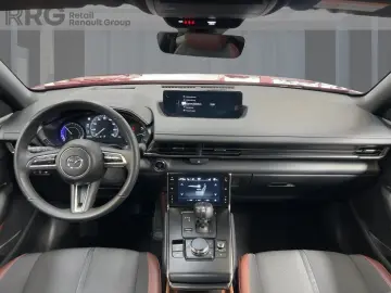 MX-30 MAKOTO R-EV e-SKYACTIV CCS-Ladeanschluss