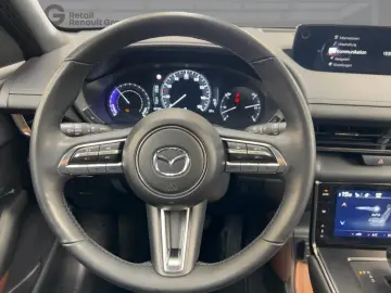 MX-30 MAKOTO R-EV e-SKYACTIV CCS-Ladeanschluss