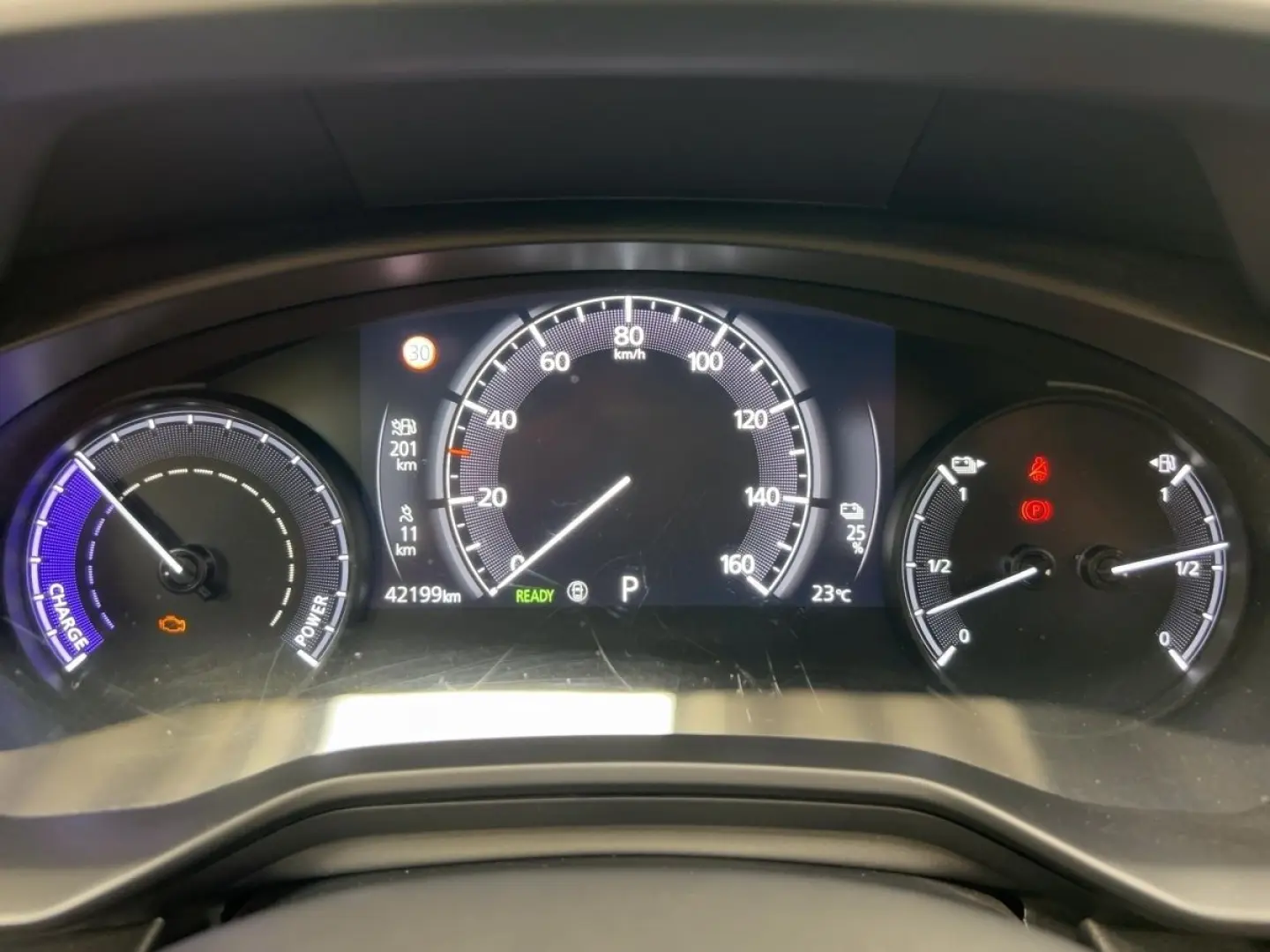 MX-30 MAKOTO R-EV e-SKYACTIV CCS-Ladeanschluss