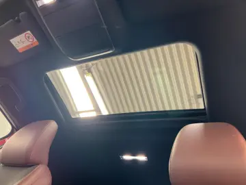 MX-30 MAKOTO R-EV e-SKYACTIV CCS-Ladeanschluss