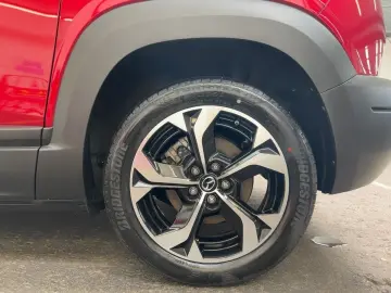 MX-30 MAKOTO R-EV e-SKYACTIV CCS-Ladeanschluss