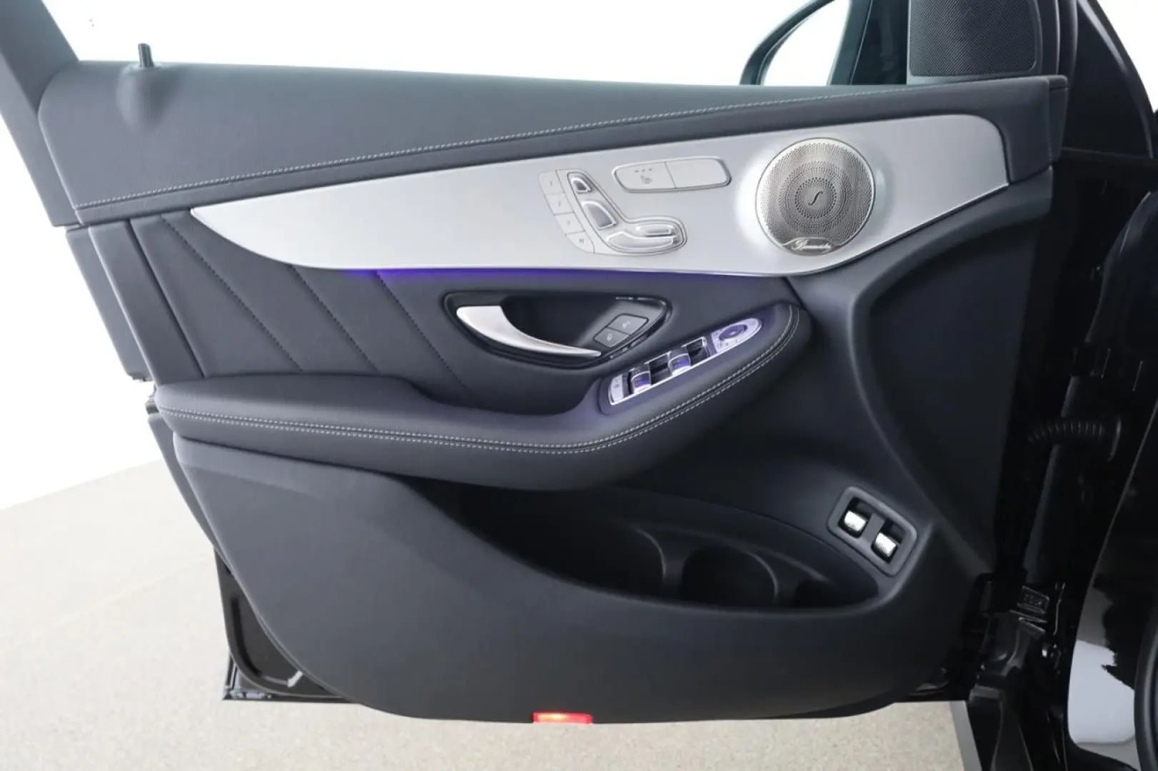 GLC 300 e 4M Coupé AMG MBUX SHZ LED Memory AUT