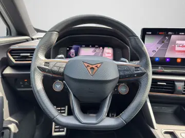 Formentor VZ 2.0 TSI 4Drive NAVI KAMERA ACC