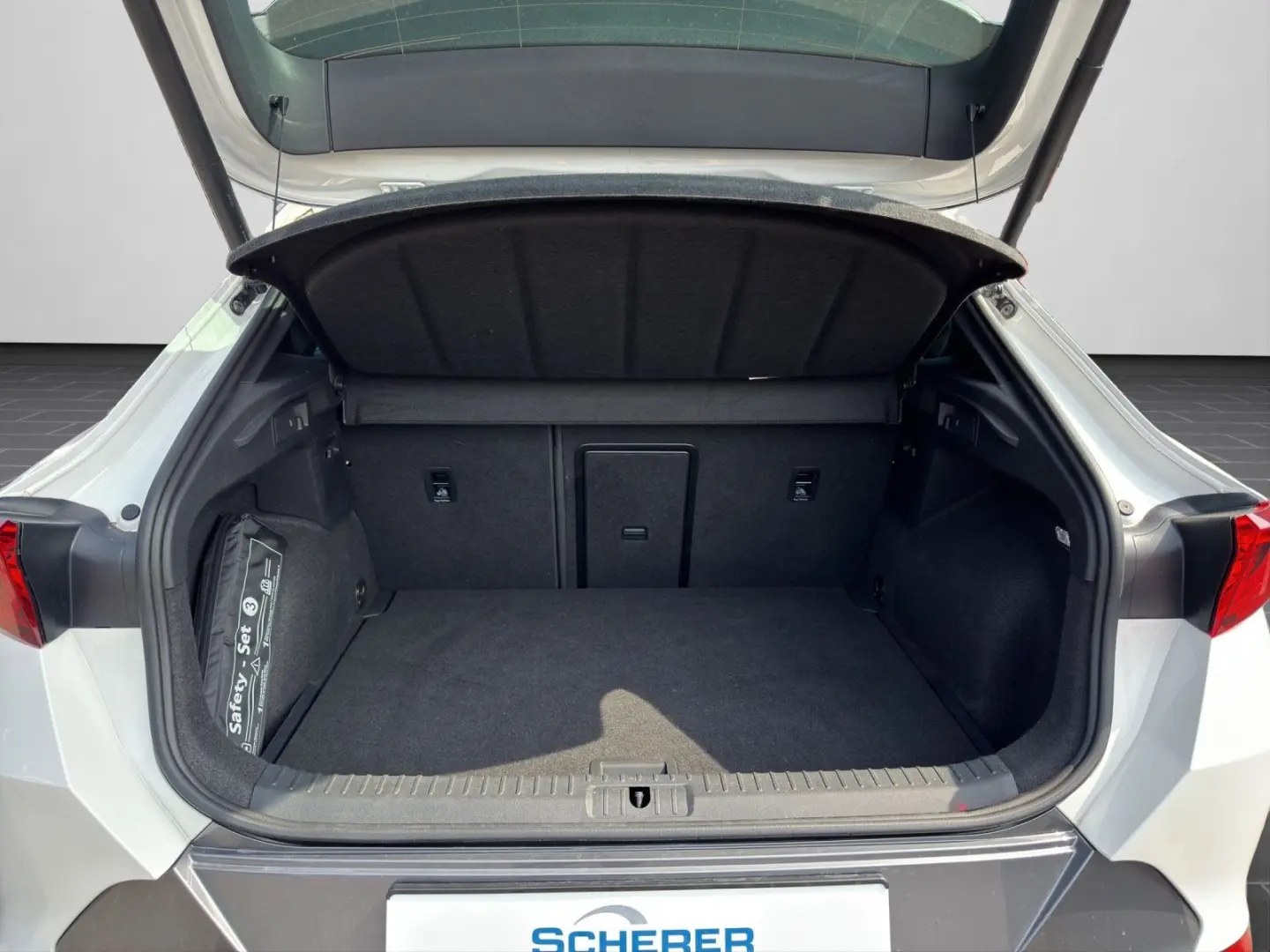 Formentor VZ 2.0 TSI 4Drive NAVI KAMERA ACC