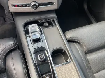 XC90 B5 ULTIMATE LUFT MASSAGE PANO STANDH. 21LM