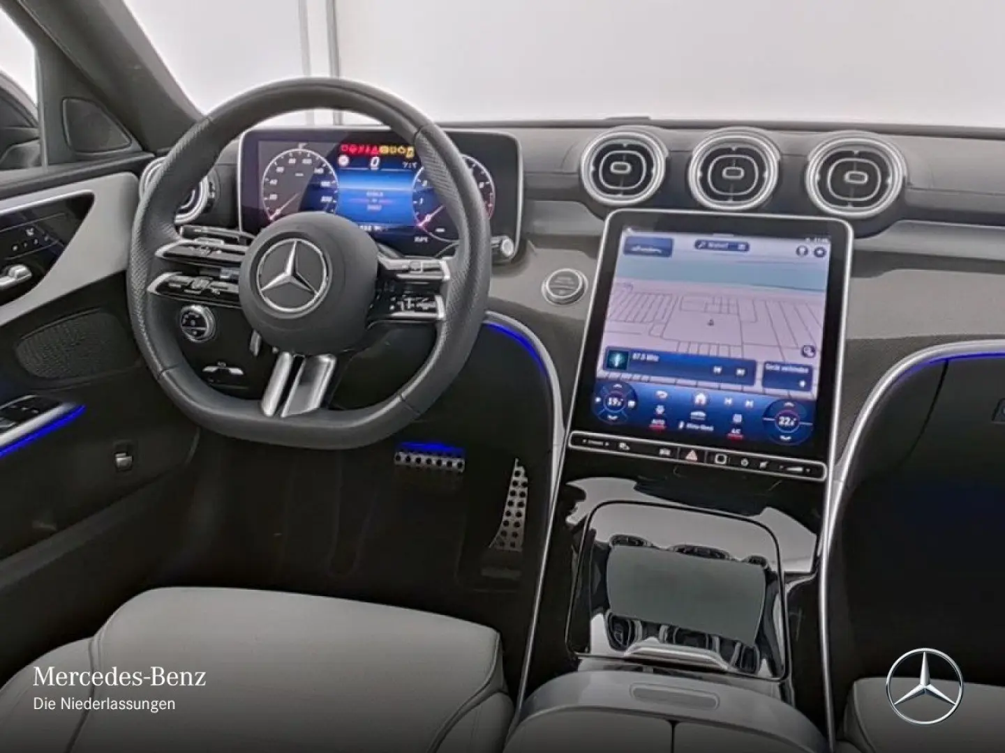 C 180 AMG Advanced+/Night/Pano/360°/Memory/Totw