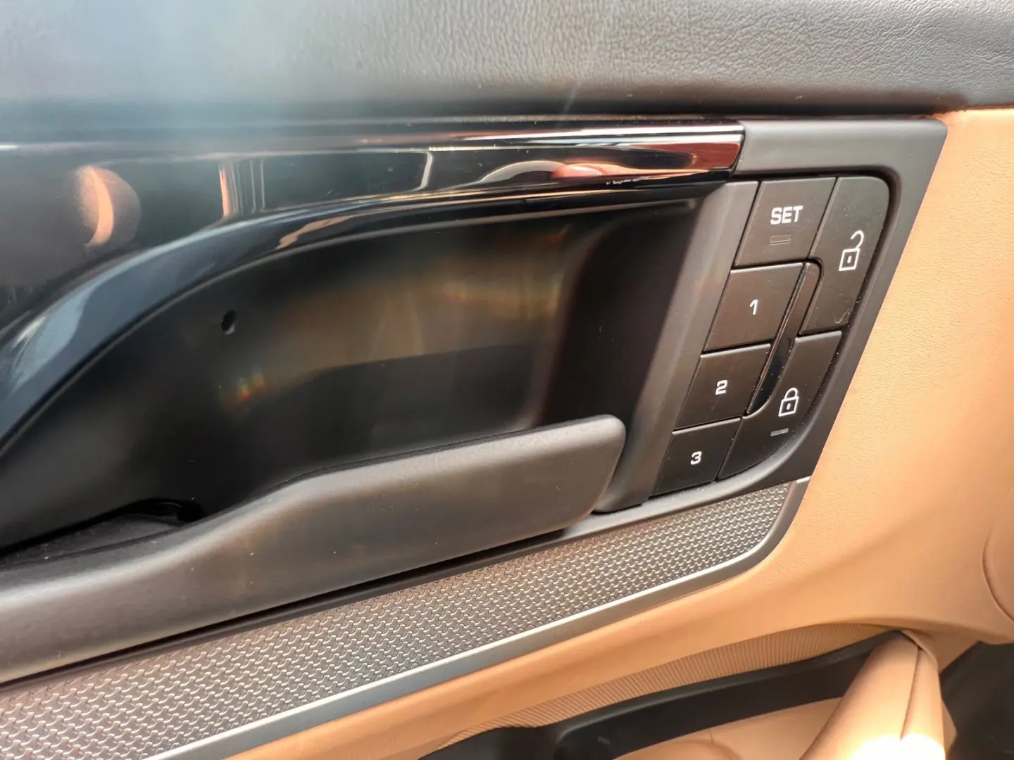 Cayenne Coupe E-Hyb #VOLLEDER! INNODRIVE! BOSE!