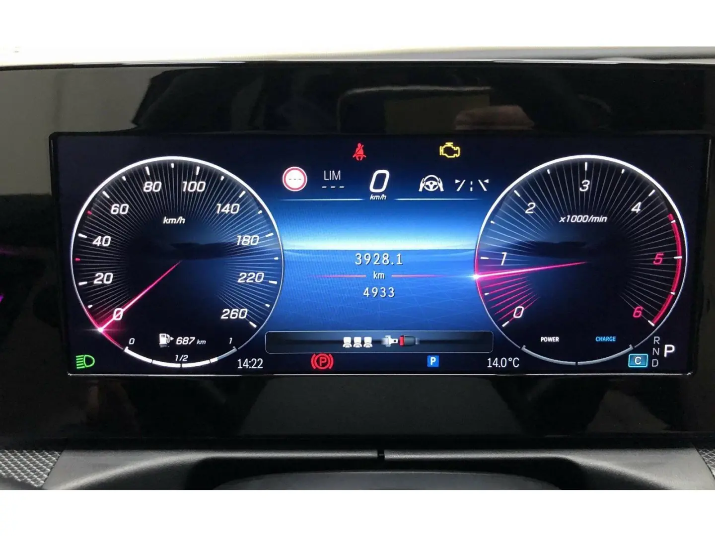 C 220 d 4M AVANTGARDE *NIGHT*Distro*AHK*Pano*HUD