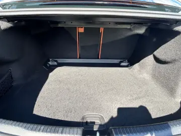 C 300 AMG SITZLUFT + KAMERA + KEYLESS + 4xSHZ