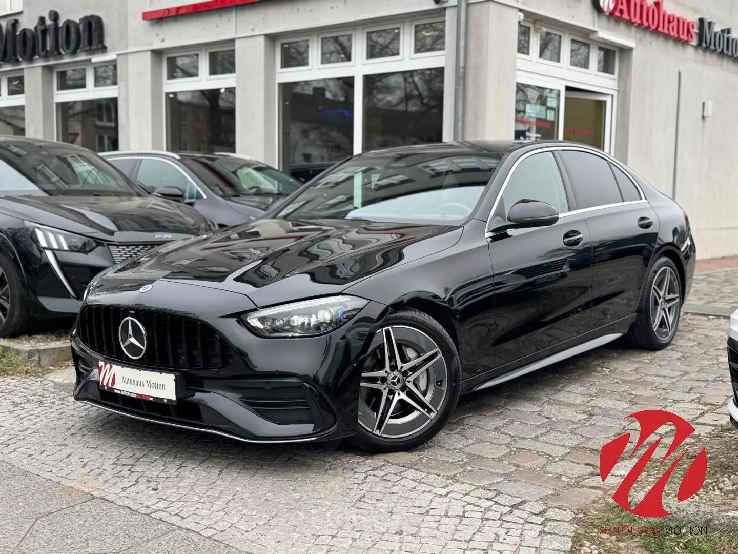 C 300 AMG line 4Matic Navi Kamera Totwinkelassis