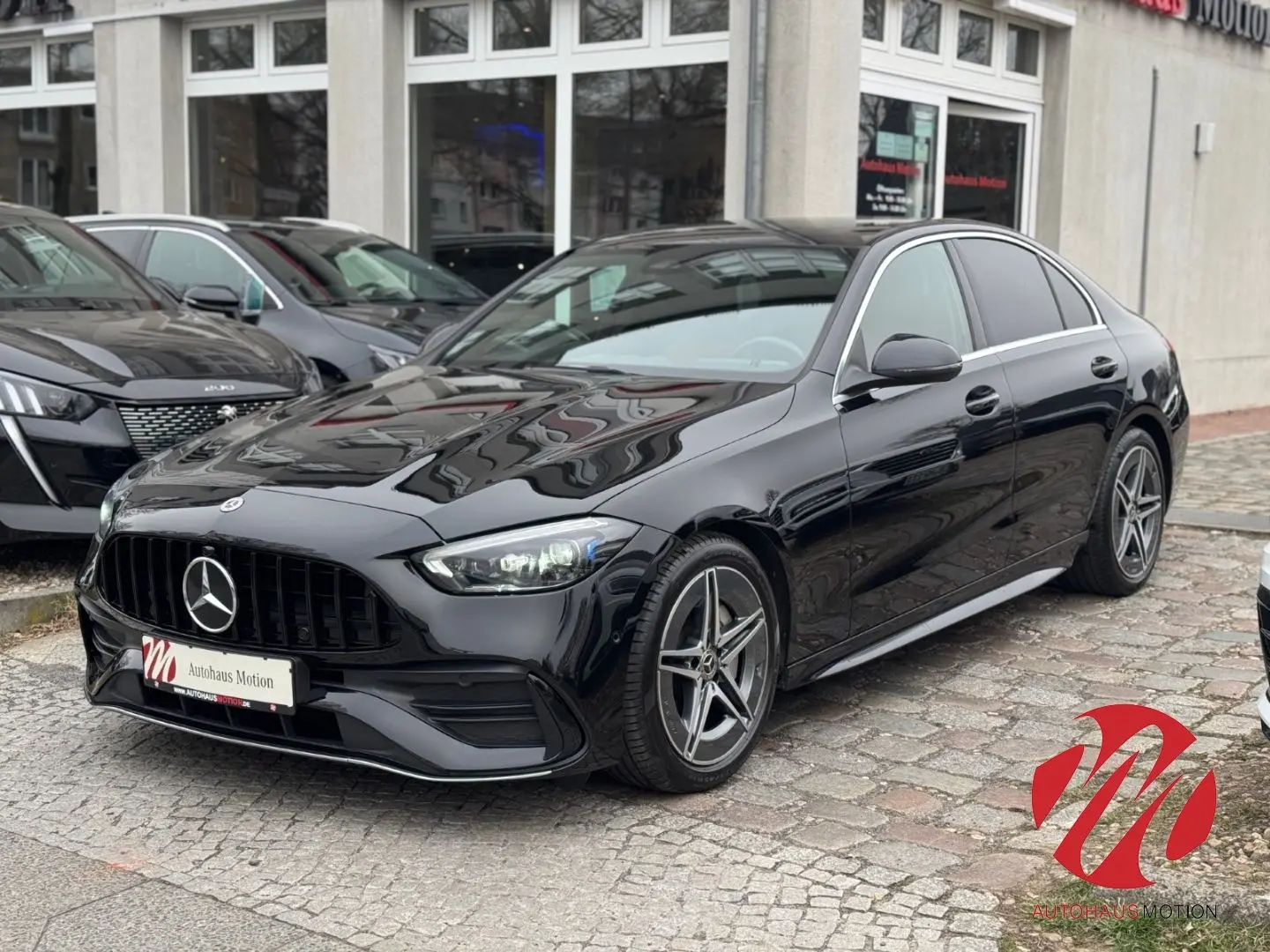 C 300 AMG line 4Matic Navi Kamera Totwinkelassis