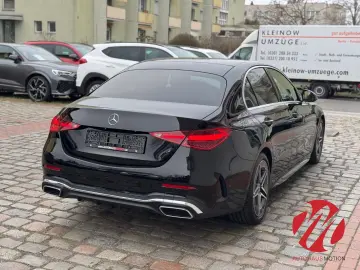 C 300 AMG line 4Matic Navi Kamera Totwinkelassis