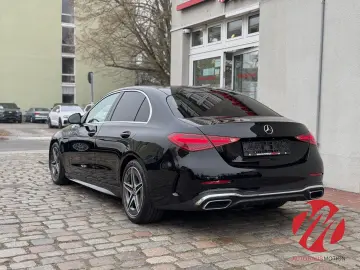 C 300 AMG line 4Matic Navi Kamera Totwinkelassis