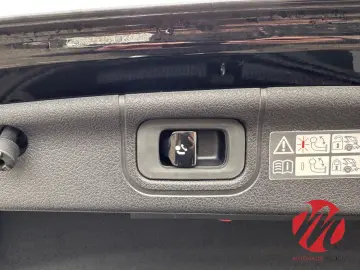 C 300 AMG line 4Matic Navi Kamera Totwinkelassis
