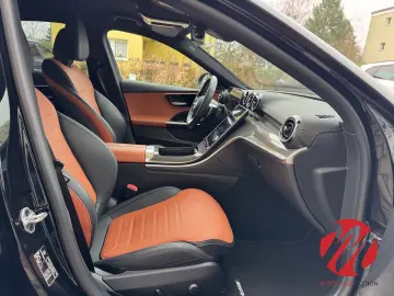 C 300 AMG line 4Matic Navi Kamera Totwinkelassis
