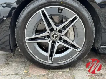 C 300 AMG line 4Matic Navi Kamera Totwinkelassis