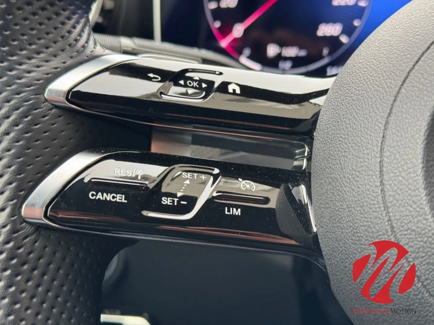 C 300 AMG line 4Matic Navi Kamera Totwinkelassis