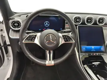C 300 4M F in VIN Avantgarde Pano Distro Burmest