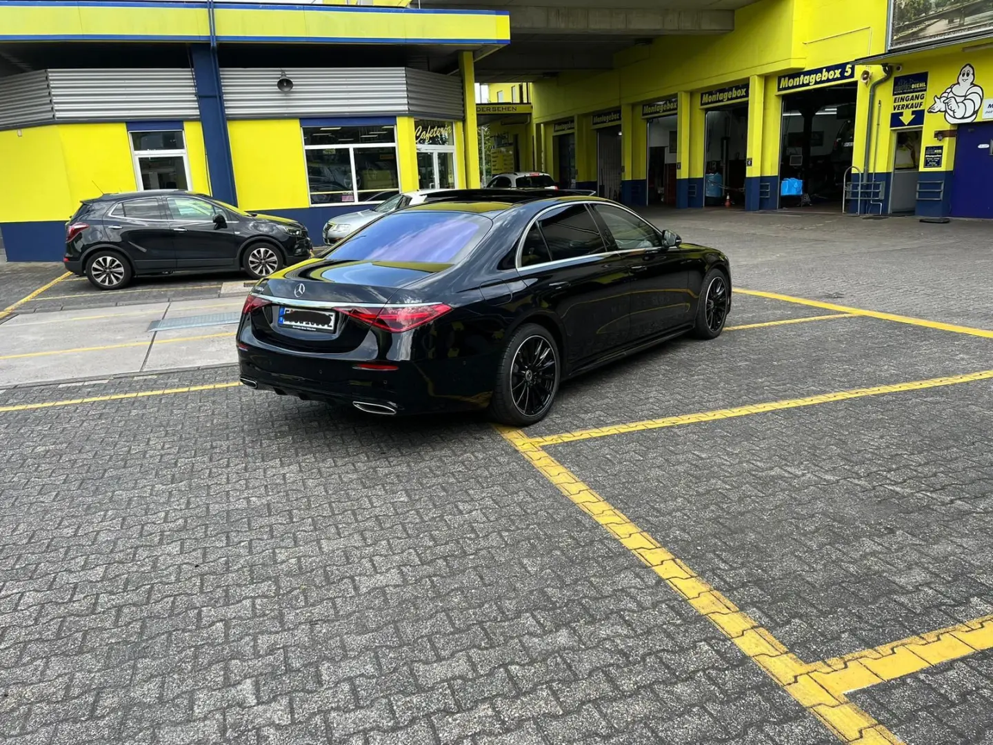Mercedes-Benz S 580 e 4M L AMG Pano MASSAGE