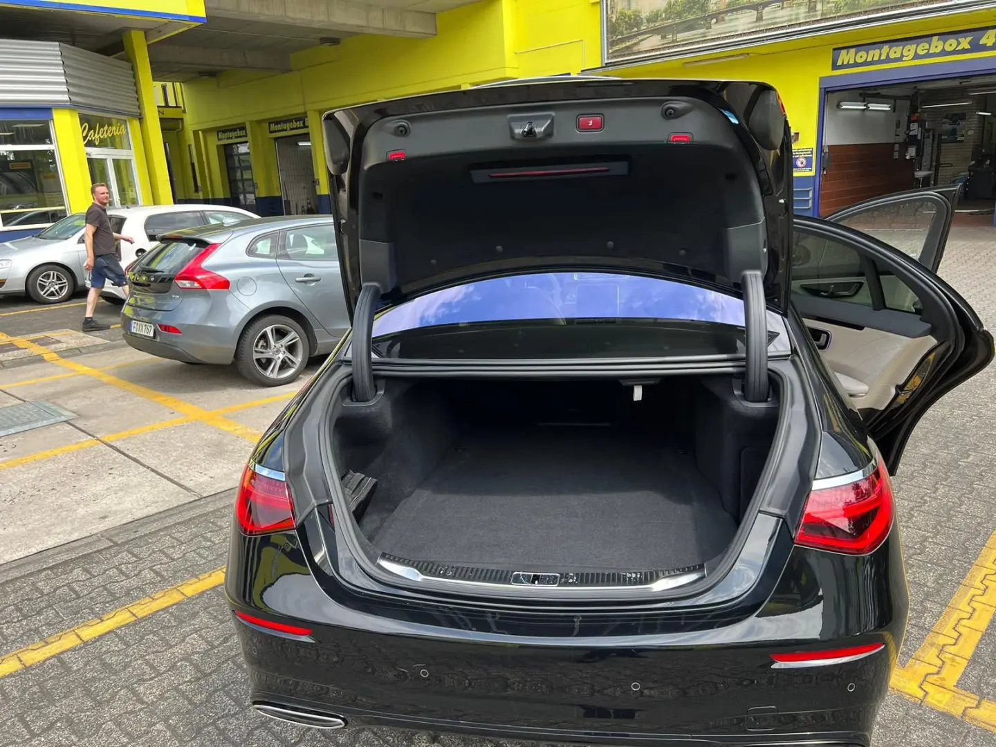 Mercedes-Benz S 580 e 4M L AMG Pano MASSAGE