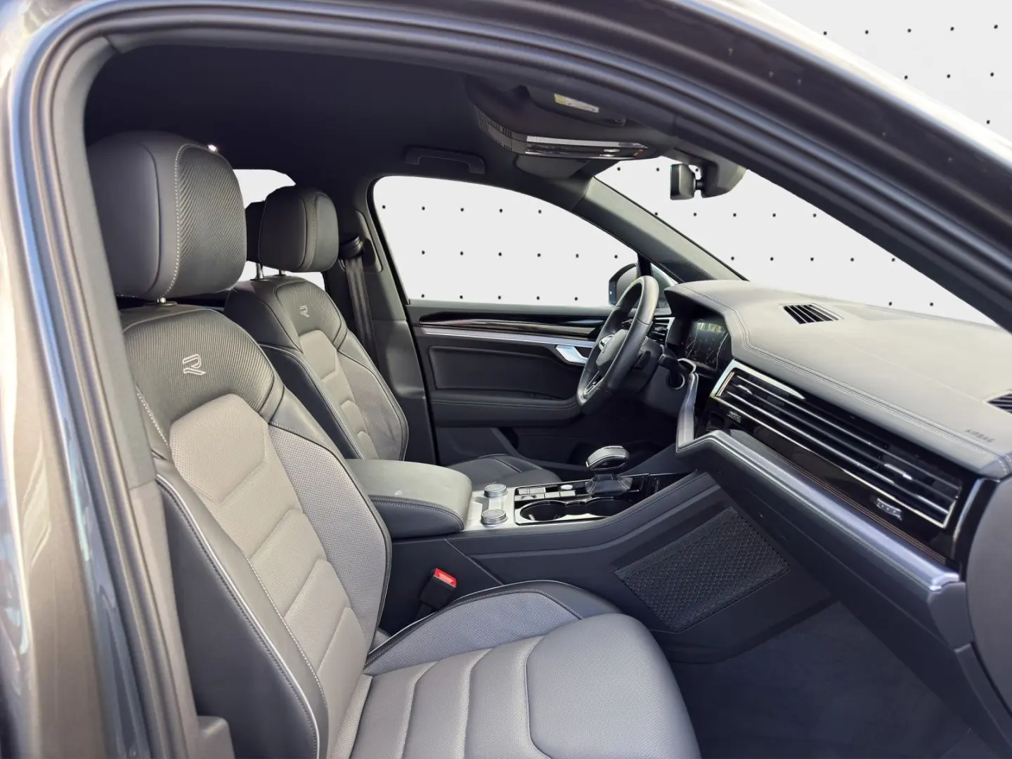 Touareg 3.0 TDI Tiptr.4 Motion R-Line*Navi*IQ-Li
