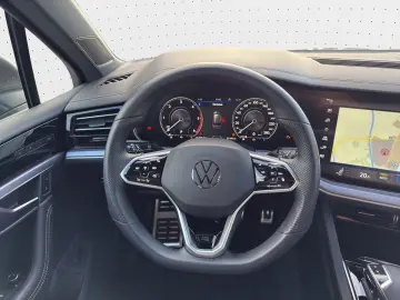 Touareg 3.0 TDI Tiptr.4 Motion R-Line*Navi*IQ-Li