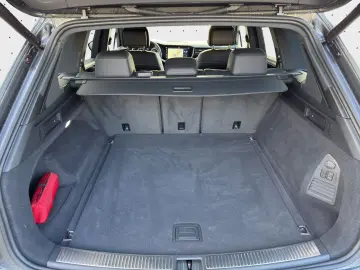 Touareg 3.0 TDI Tiptr.4 Motion R-Line*Navi*IQ-Li