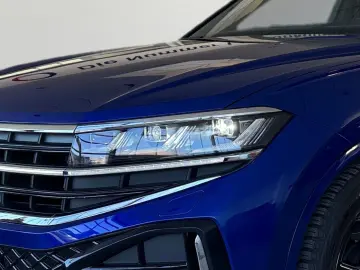 Touareg R-Line 3,0 TDI DSG Nav*AHK*Niveau*Travel