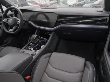 Touareg 3.0 TDI 4M R-LINE FACELIFT UPE103 PANO A