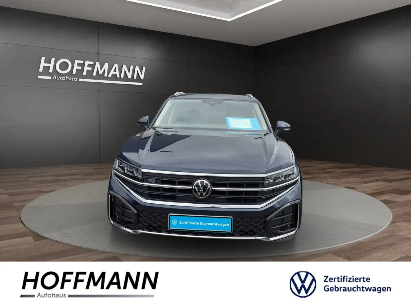 Touareg 3.0TDI R-Line 4Motion AHK+Pano+Matrix